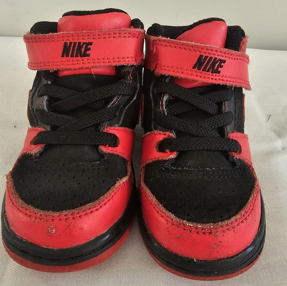 NIKE Prestige IV High Top Infant Black & Red Sneakers, Shoes